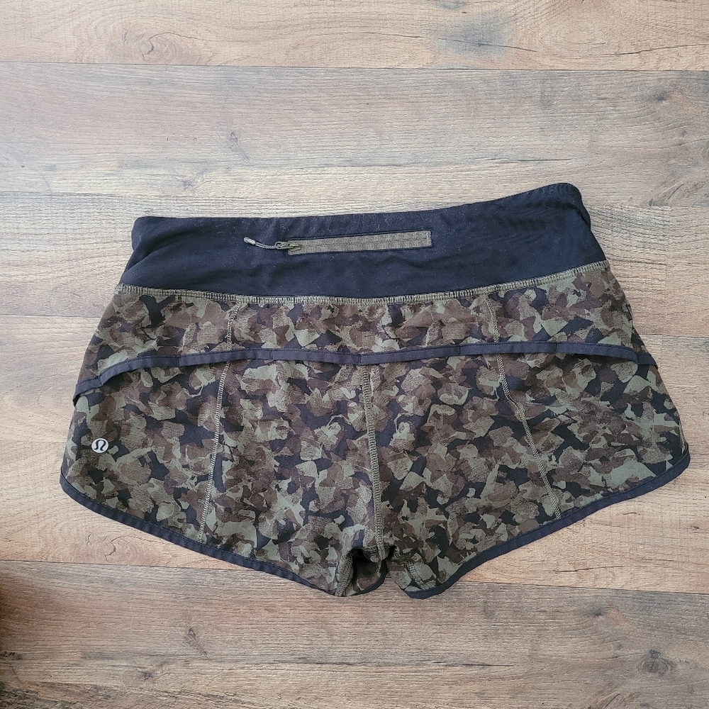 Lululemon shorts - Picture 2 of 4